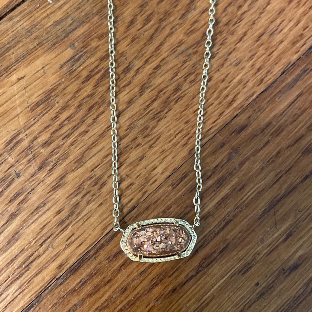 Kendra Scott necklace NEW